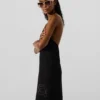 Vestido de playa con pedrería Ikon Vestido de playa con pedrería Ikon