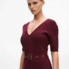 Vestido de punto con cinturón Vestido de punto con cinturón