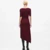 Vestido de punto con cinturón Vestido de punto con cinturón