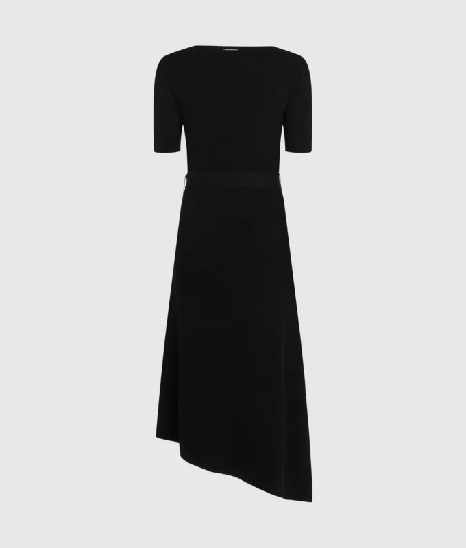 Vestido de punto con cinturón