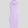VESTIDO DE PUNTO CON CUELLO ALTO VESTIDO DE PUNTO CON CUELLO ALTO
