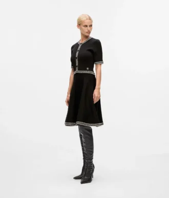 Vestido de punto con detalle bouclé