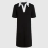 Vestido polo con cuello característico Vestido polo con cuello característico