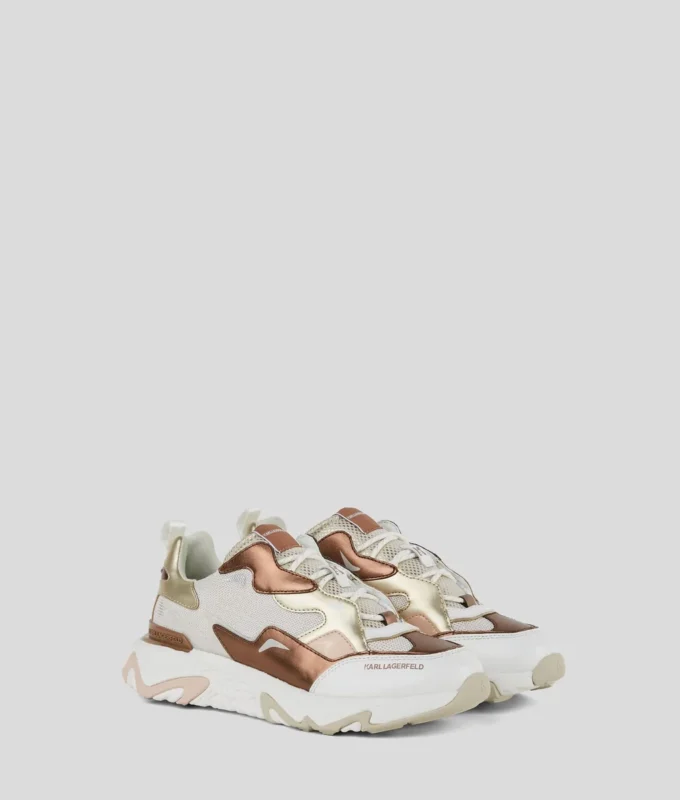 ZAPATILLAS DEPORTIVAS BLAZE STRIKE DE CUERO METÁLICO