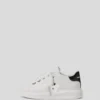 ZAPATILLAS DEPORTIVAS CON LLAVERO KAPRI