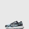 Zapatillas Orion con ribete lateral superpuesto