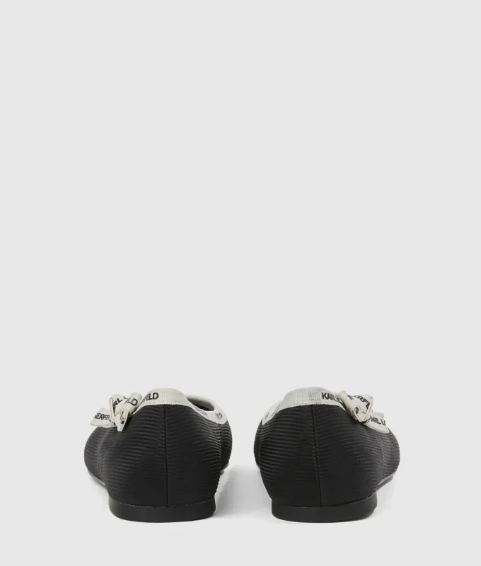 Zapatos de salón con cuello de cinta Zapatos de salón con cuello de cinta