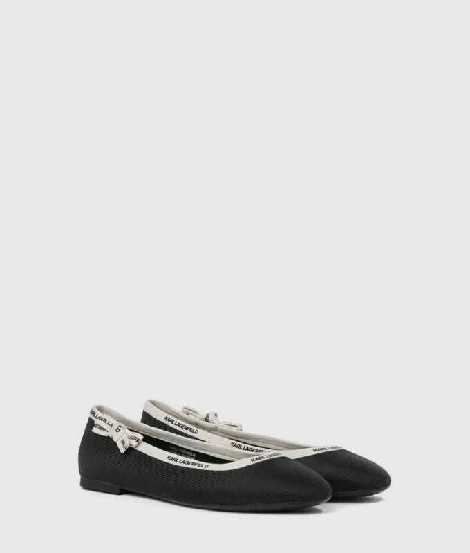 Zapatos de salón con cuello de cinta Zapatos de salón con cuello de cinta